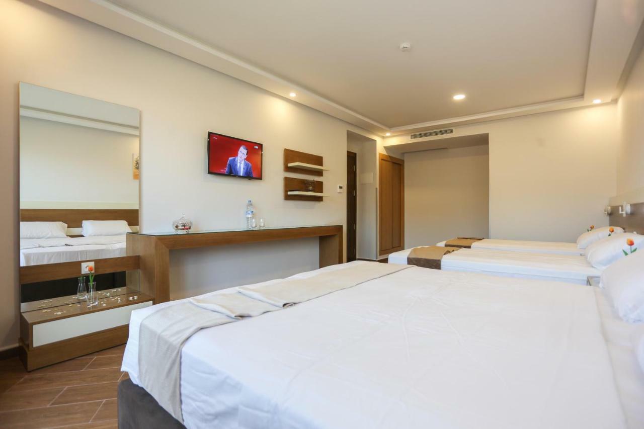 Hotel Makarim Tétouan Extérieur photo